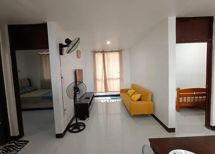 Three-bedroom - 4th Floor Stairs Only *